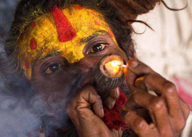 Hash-pipe-Nepal-2011.jpg