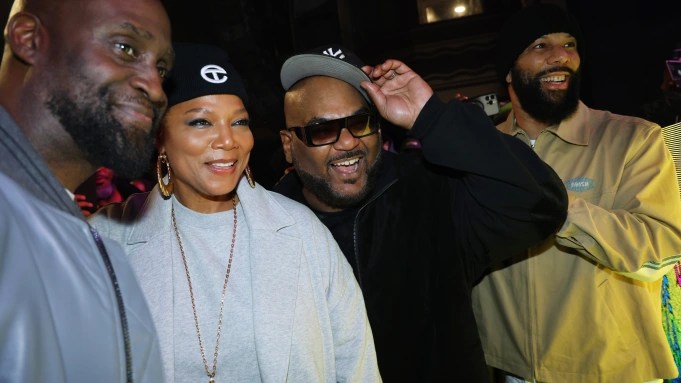 This image has an empty alt attribute; its file name is 1470918139-1.webp